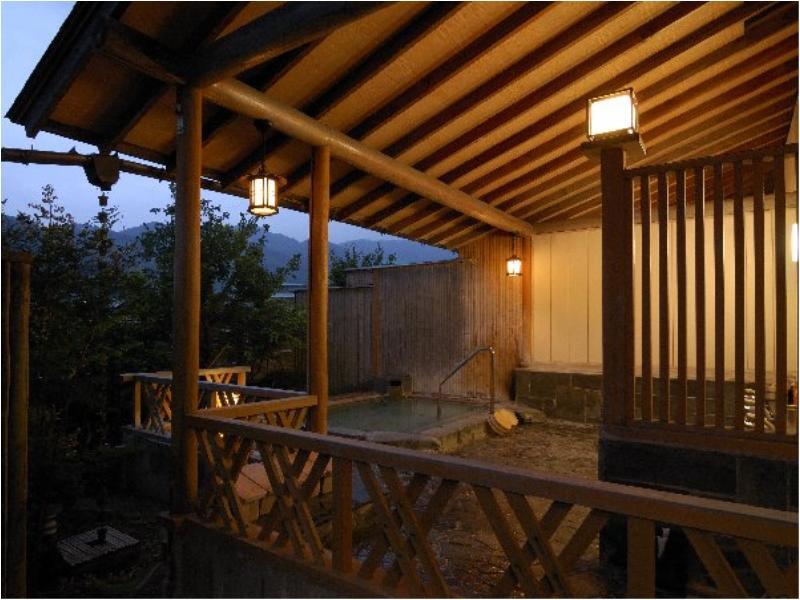 Ryokan Tachibana Atami  Exterior photo